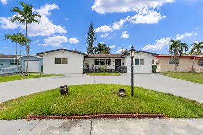 8460 NW 15th Street, Pembroke Pines, FL 33024 - Photo 1