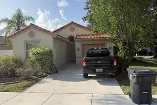 8164 Pelican Harbour Dr, Lake Worth, FL 33467 - Photo 1