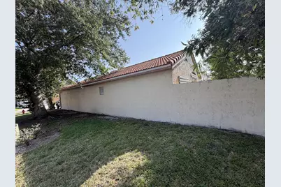 8164 Pelican Harbour Drive, Lake Worth, FL 33467 - Photo 5