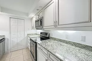 3000 N Ocean Dr, Singer Island, FL 33404 - Photo 5