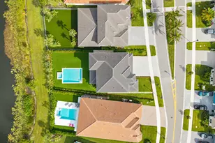 12143 Waterstone Cir, Palm Beach Gardens, FL 33412 - Photo 47