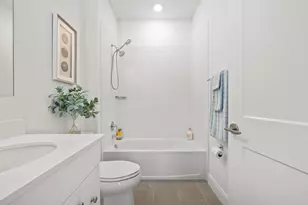 12143 Waterstone Cir, Palm Beach Gardens, FL 33412 - Photo 23