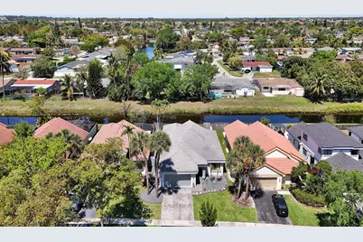 9355 NW 18th Drive, Plantation, FL 33322 - Photo 35