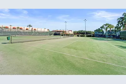 9410 N Hollybrook Lake Drive, Pembroke Pines, FL 33025 - Photo 25
