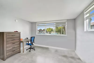 9410 N Hollybrook Lake Drive, Pembroke Pines, FL 33025 - Photo 19