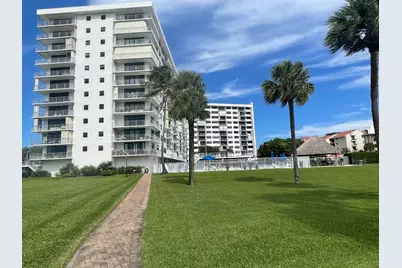 336 Golfview Road #309, North Palm Beach, FL 33408 - Photo 23