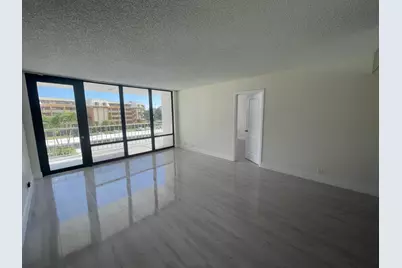 336 Golfview Road #309, North Palm Beach, FL 33408 - Photo 5