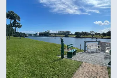 336 Golfview Road #309, North Palm Beach, FL 33408 - Photo 15