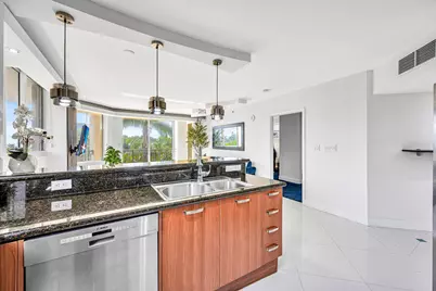 2011 N Ocean Boulevard #405, Fort Lauderdale, FL 33305 - Photo 17