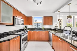 2011 N Ocean Blvd, Fort Lauderdale, FL 33305 - Photo 13
