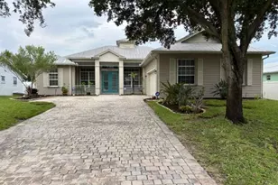 551 NW Sharpe St, Port Saint Lucie, FL 34983 - Photo 1