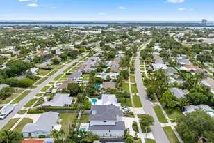 533 Driftwood Rd, North Palm Beach, FL 33408 - Photo 59