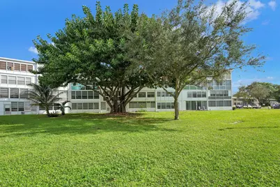 4026 Swansea B Crescent, Deerfield Beach, FL 33442 - Photo 19