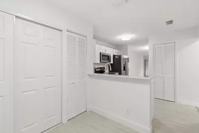 500 Crosswinds Drive #F1, Greenacres, FL 33413 - Photo 5