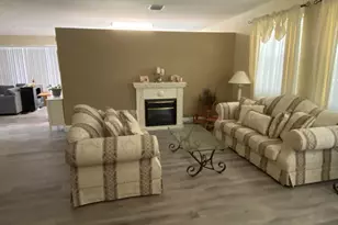 7650 Oak Grove Cir, Lake Worth, FL 33467 - Photo 9
