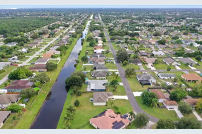 2109 SW Chestnut Lane, Port Saint Lucie, FL 34953 - Photo 21