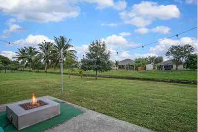 2109 SW Chestnut Lane, Port Saint Lucie, FL 34953 - Photo 17