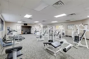 700 S Hollybrook Dr, Pembroke Pines, FL 33025 - Photo 13
