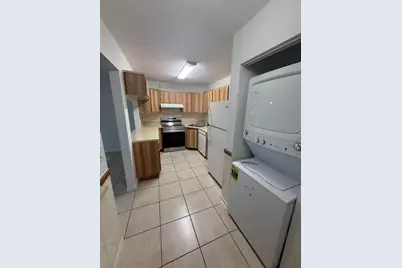 711 Sunny Pine Way #B1, Greenacres, FL 33415 - Photo 7