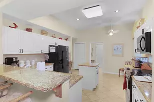641 NW Venetto Ct, Port Saint Lucie, FL 34986 - Photo 11
