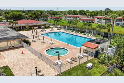355 Lake Frances Drive, West Palm Beach, FL 33411 - Photo 29