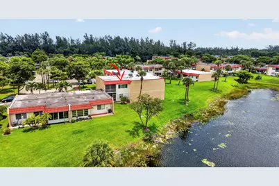 355 Lake Frances Drive, West Palm Beach, FL 33411 - Photo 25