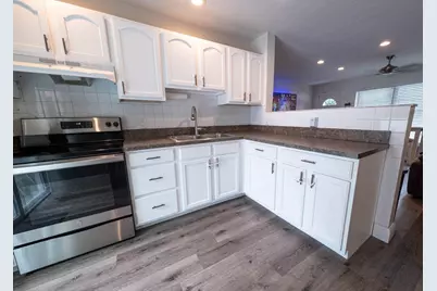 1561 NE 30th Court, Pompano Beach, FL 33064 - Photo 9