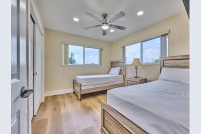 19615 NW 14th Avenue, Miami, FL 33169 - Photo 33