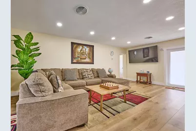 19615 NW 14th Avenue, Miami, FL 33169 - Photo 13