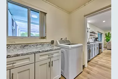 19615 NW 14th Avenue, Miami, FL 33169 - Photo 27
