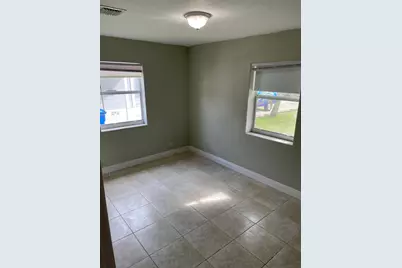 319 SW 15th Street, Fort Lauderdale, FL 33315 - Photo 11