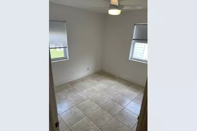 319 SW 15th Street, Fort Lauderdale, FL 33315 - Photo 13