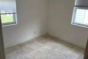 319 SW 15th St, Fort Lauderdale, FL 33315 - Photo 13