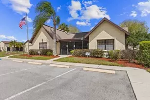 2290 SE Breckenridge Cir, Port Saint Lucie, FL 34952 - Photo 21