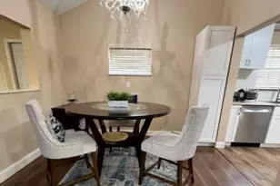 2290 SE Breckenridge Cir, Port Saint Lucie, FL 34952 - Photo 9