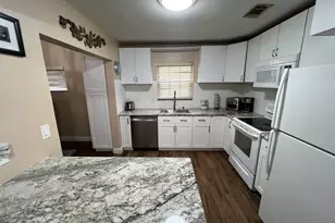 2290 SE Breckenridge Cir, Port Saint Lucie, FL 34952 - Photo 5
