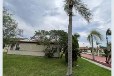 2290 SE Breckenridge Circle, Port Saint Lucie, FL 34952 - Photo 19