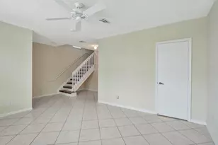 10581 NW 57th Ct, Coral Springs, FL 33076 - Photo 11