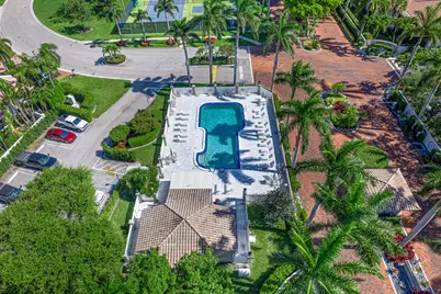 85 Pelican Pointe Drive #203, Delray Beach, FL 33483 - Photo 3