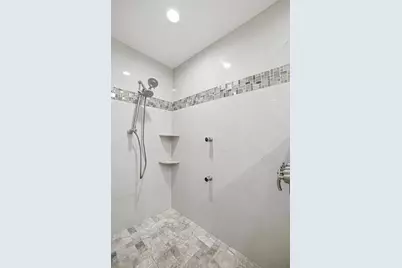 85 Pelican Pointe Drive #203, Delray Beach, FL 33483 - Photo 29