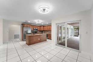 966 NW 37th Ave, Delray Beach, FL 33445 - Photo 15