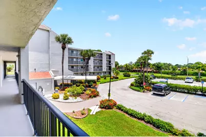3425 Via Poinciana #201, Lake Worth, FL 33467 - Photo 33