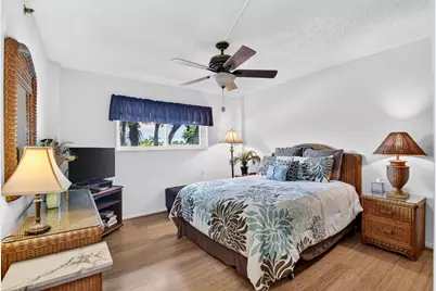 3425 Via Poinciana #201, Lake Worth, FL 33467 - Photo 29