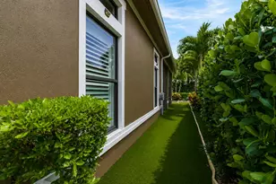 11825 Kalmar Cir N, Parkland, FL 33076 - Photo 43