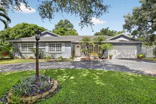 721 SW 59th Ave, Plantation, FL 33317 - Photo 1