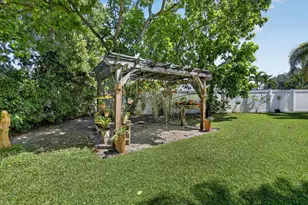721 SW 59th Ave, Plantation, FL 33317 - Photo 35