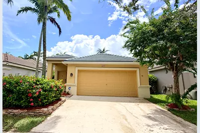 673 Conservation Drive, Weston, FL 33327 - Photo 1