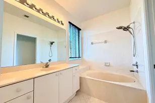 673 Conservation Dr, Weston, FL 33327 - Photo 13