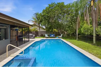 7041 NW 23rd Street, Margate, FL 33063 - Photo 29