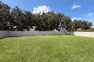 5845 Wyndham Manor, Vero Beach, FL 32967 - Photo 33